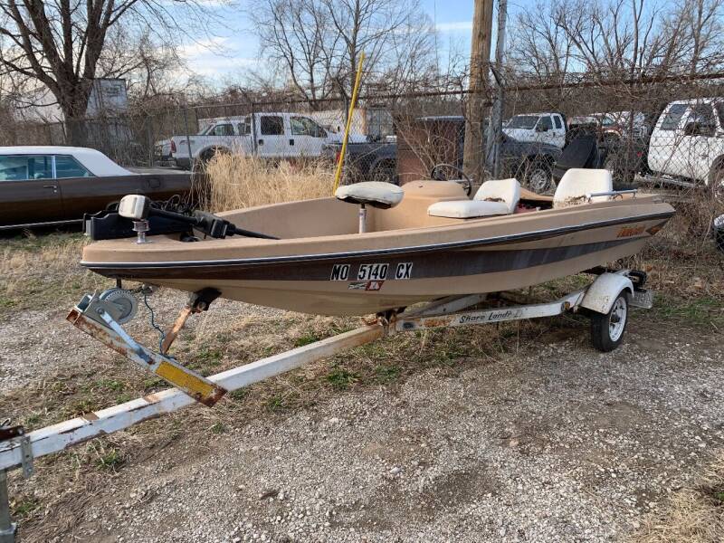 1981 Tide Craft Bass Boat 19 Feet for sale at Korz Auto Farm in Kansas City KS