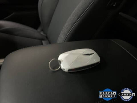 2024 Genesis GV60 Standard