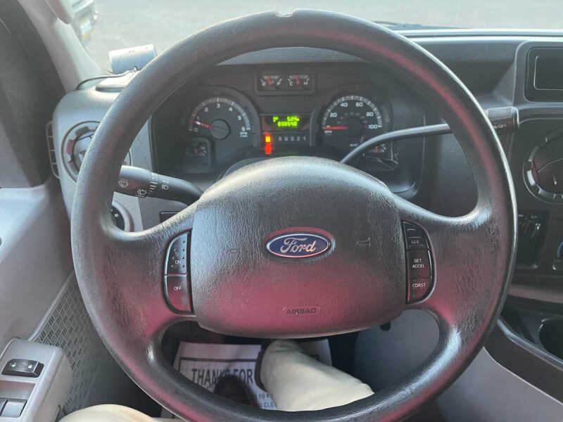 2013 Ford E-Series E-150