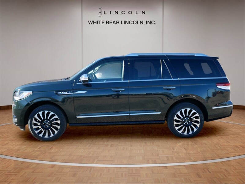 2022 Lincoln Navigator Black Label