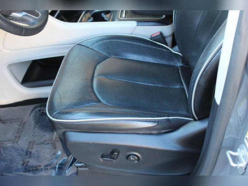 2022 Chrysler Pacifica Limited