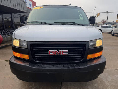 2018 GMC Savana 2500