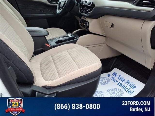 2022 Ford Escape SE