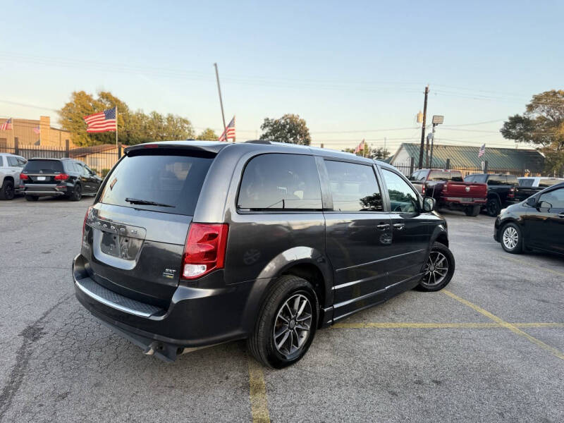 2017 Dodge Grand Caravan SXT