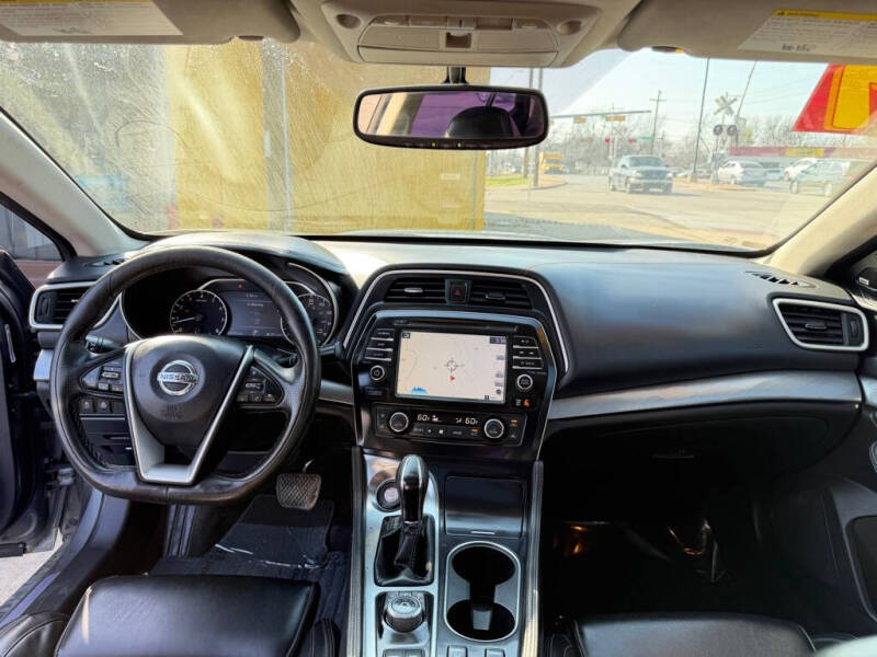 2017 Nissan Maxima