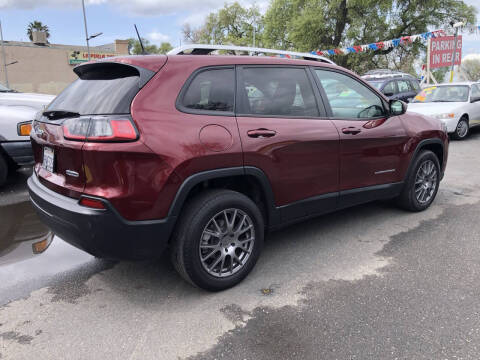 2020 Jeep Cherokee Latitude