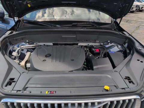 2024 Volvo XC90 B5 Core Bright Theme