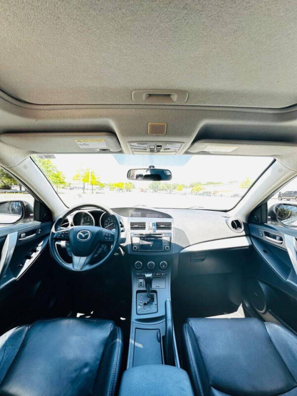 2013 Mazda MAZDA3 i Grand Touring