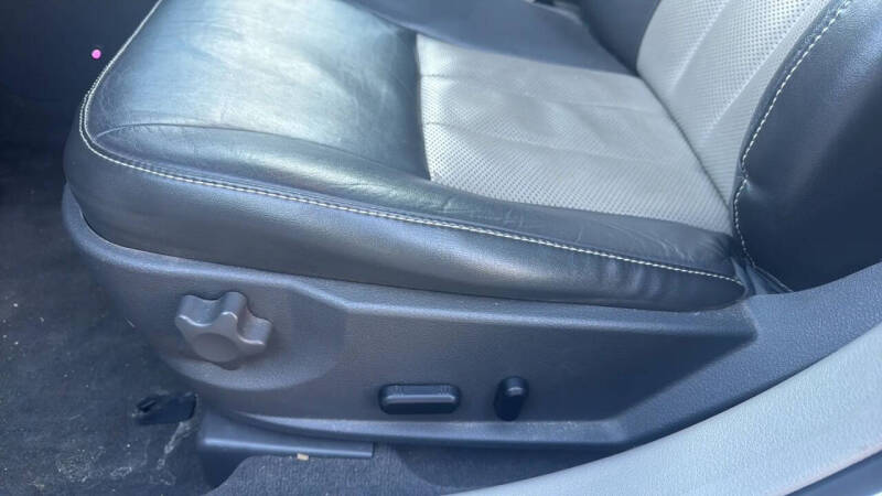 2010 Mercury Milan V6 Premier