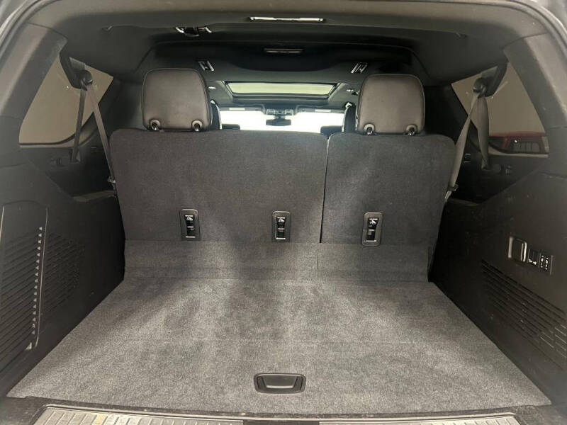 2021 Chevrolet Suburban RST