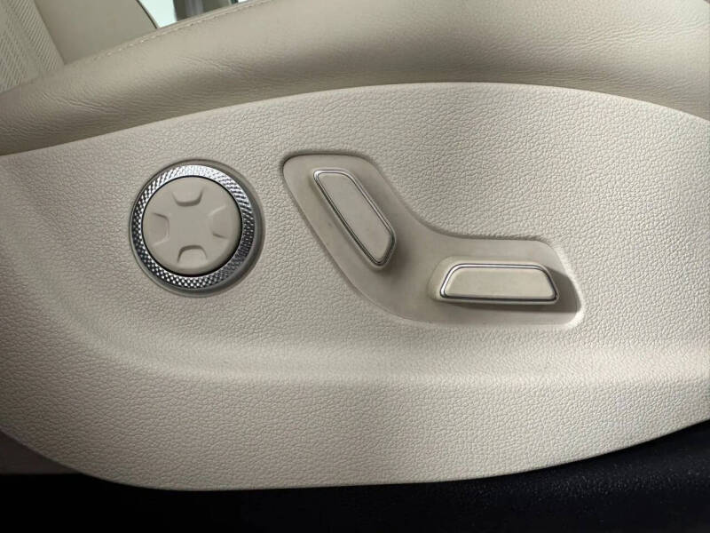 2021 Genesis GV80 2.5T