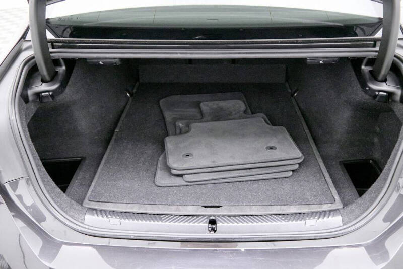 2024 BMW 5 Series 530i xDrive