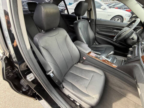 2013 BMW 3 Series 328i