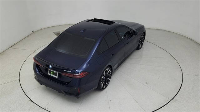 2025 BMW i5 eDrive40