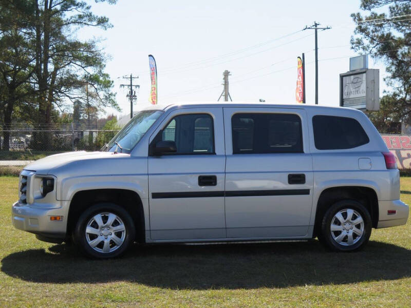 2014 AM General MV-1