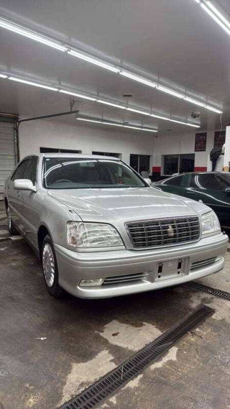 2000 Toyota Crown