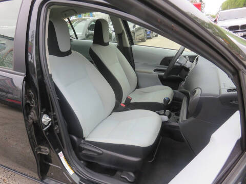 2014 Toyota Prius c One