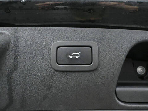 2020 Jaguar E-PACE P250 SE