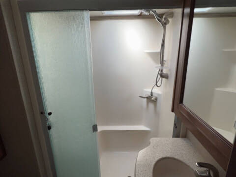 2018 Thor Motor Coach Redwood