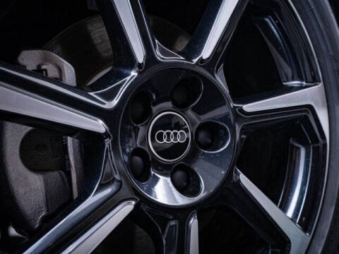 2025 Audi Q3 quattro S line Prem Plus 45 TFSI