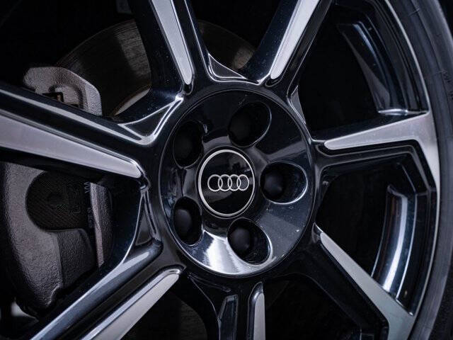 2025 Audi Q3 quattro S line Prem Plus 45 TFSI