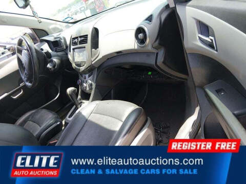 2015 Chevrolet Sonic LTZ Auto
