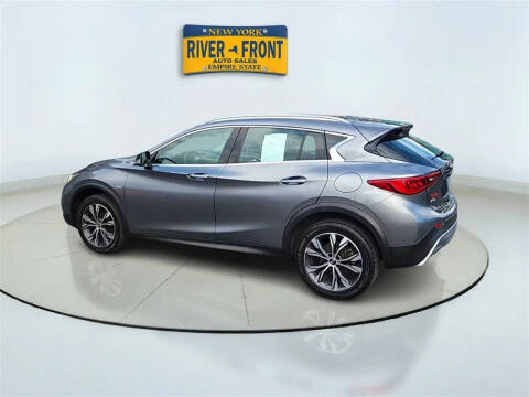 2018 Infiniti QX30 Luxury