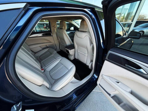2017 Lincoln MKZ Premiere
