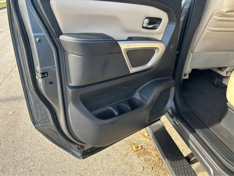 2016 Nissan Titan XD