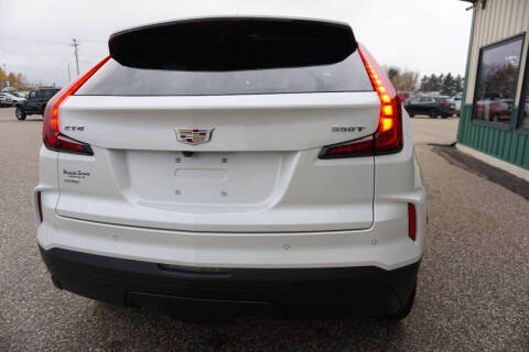 2024 Cadillac XT4 Luxury