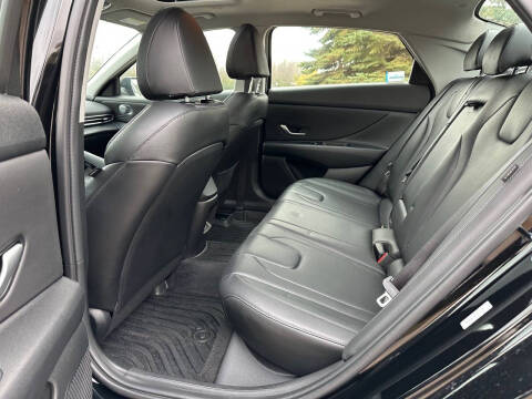 2024 Hyundai Elantra Limited