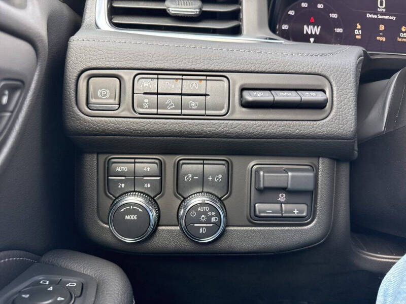 2024 GMC Yukon XL Denali