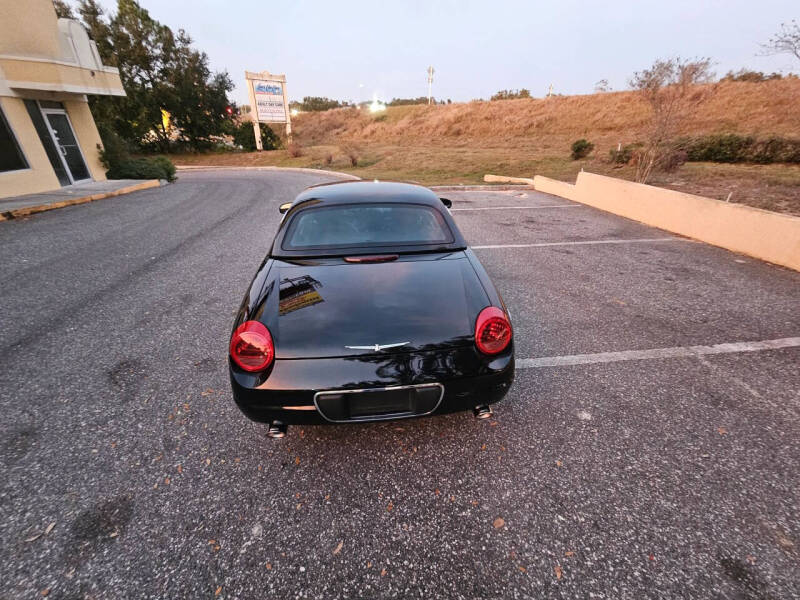2003 Ford Thunderbird