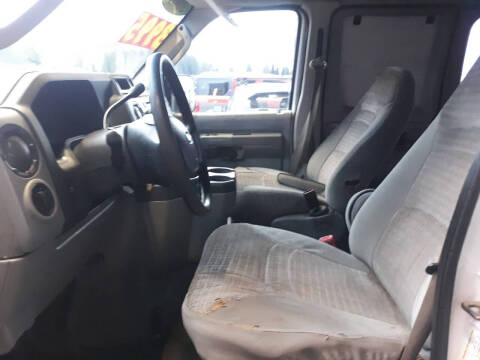 2009 Ford E-Series E-350 SD XLT