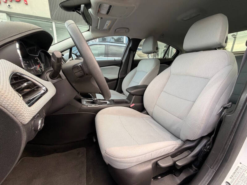 2019 Chevrolet Cruze LT