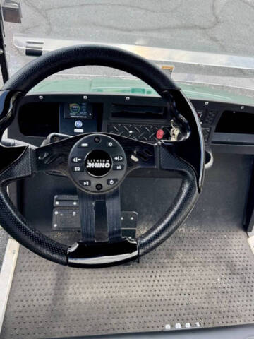 2005 E-Z-GO TXT
