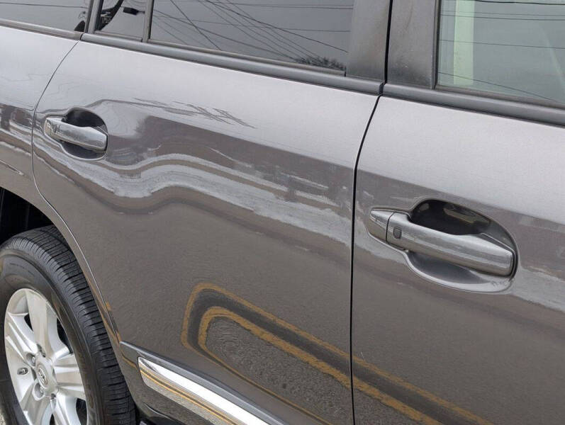 2013 Toyota Land Cruiser