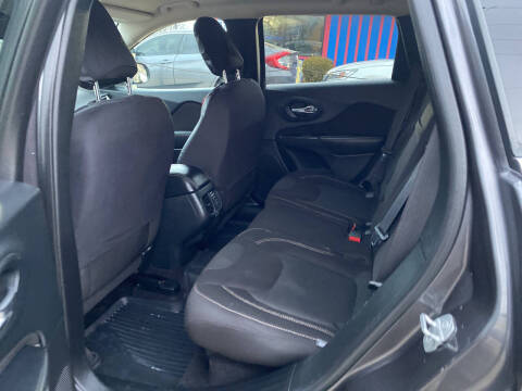 2016 Jeep Cherokee Latitude