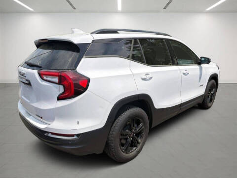 2024 GMC Terrain AT4