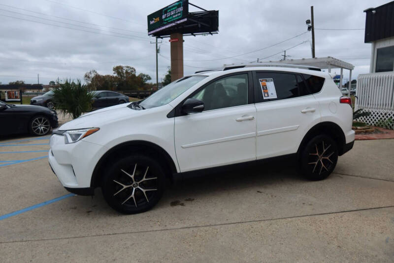 2018 Toyota RAV4 SE