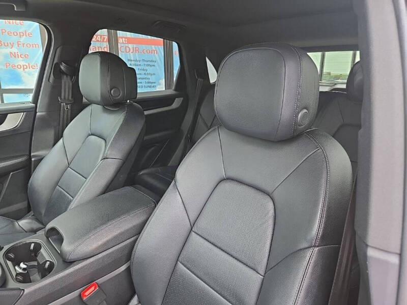 2024 Porsche Cayenne