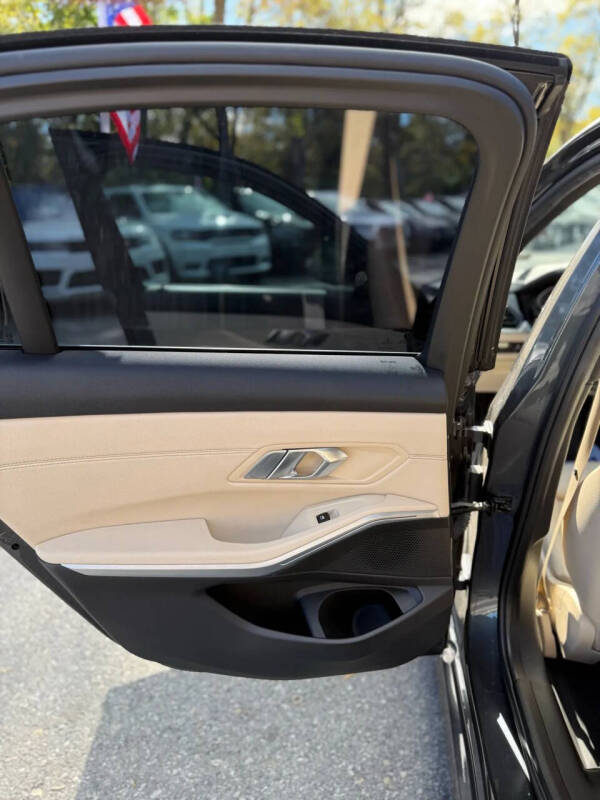 2019 BMW 3 Series 330i