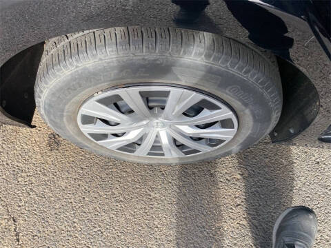 2021 Toyota Camry Hybrid LE