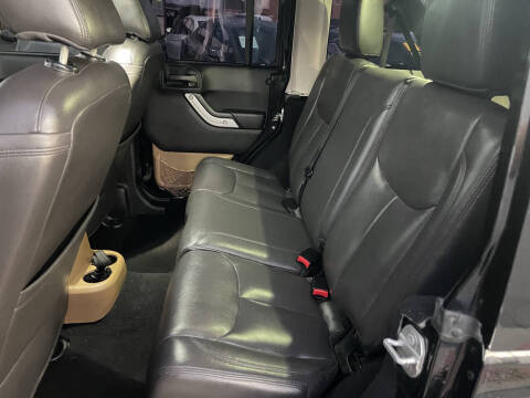 2015 Jeep Wrangler Unlimited Altitude