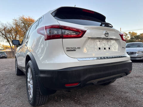 2020 Nissan Rogue Sport SV