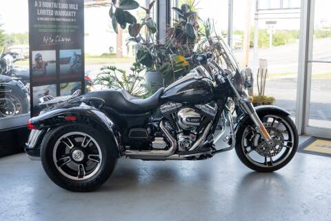 2016 Harley-Davidson Freewheeler for sale at CYCLE CONNECTION in Joplin MO