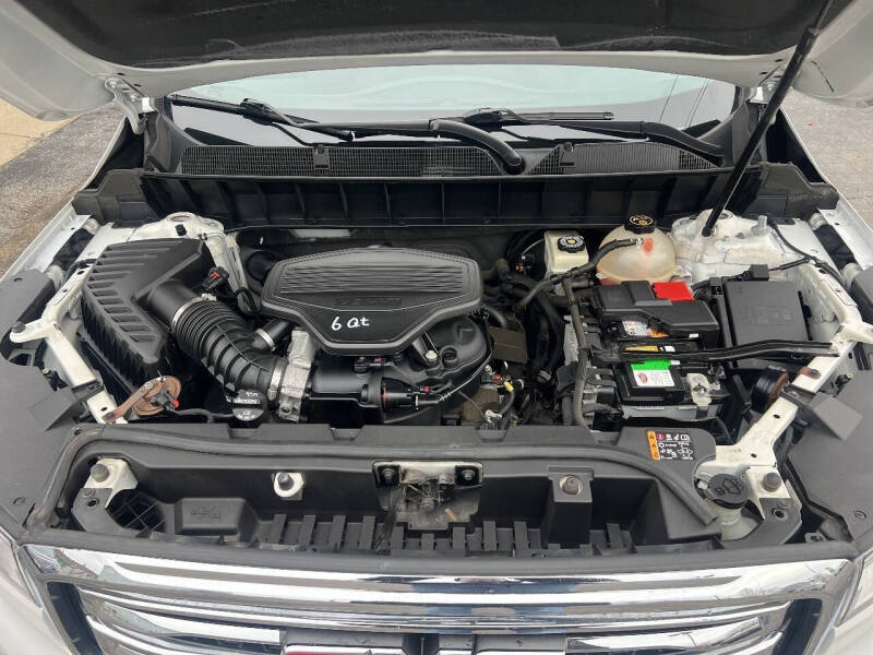 2017 GMC Acadia SLT-1