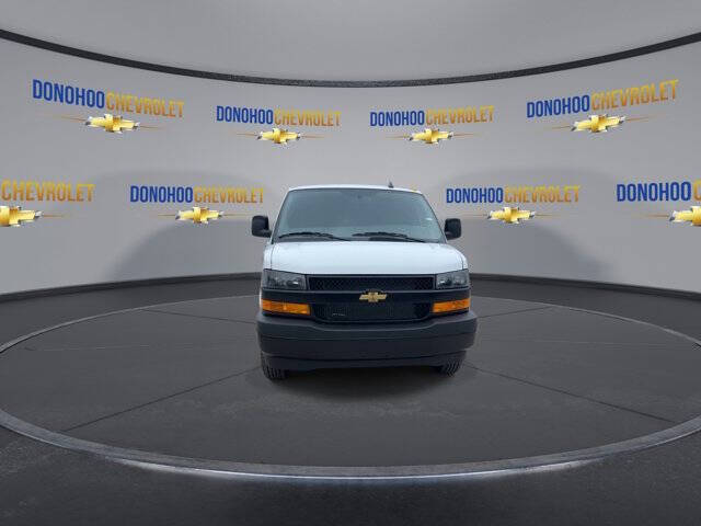 2025 Chevrolet Express 2500