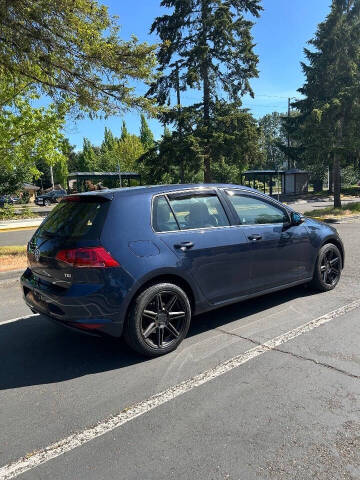 2017 Volkswagen Golf TSI S