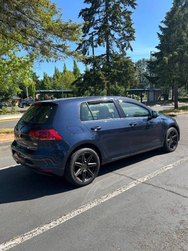 2017 Volkswagen Golf TSI S